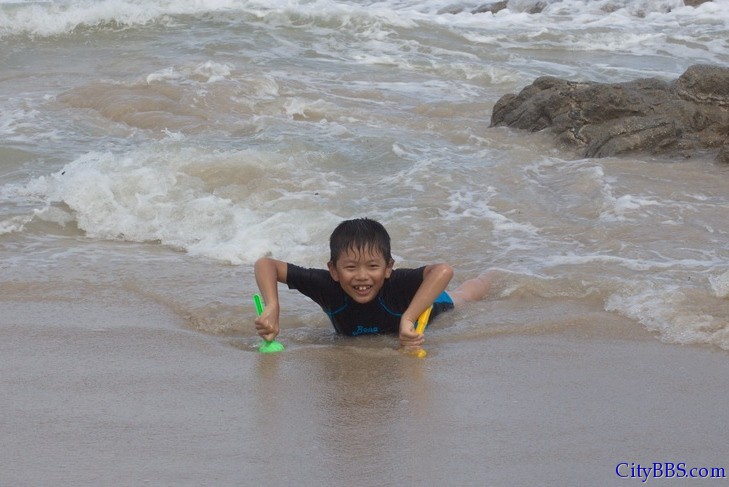 2012泰国清迈-曼谷-华欣-甲米-普吉-华欣-清迈3500公里自驾游之普吉Phuket芭东Patong海滩 ... ... ... ... . ... 2012泰国清迈-曼谷-华欣-甲米-普吉-华欣-清迈3500公里自驾游之普吉Phuket芭东Patong海滩 ... ... ... ... . ...