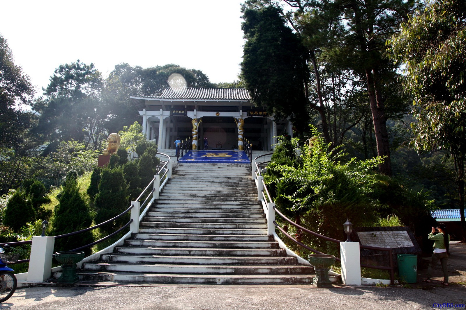 拜谒段希文将军墓地是我们此次美斯乐的主要行程安排 拜谒段希文将军墓地是我们此次美斯乐的主要行程安排