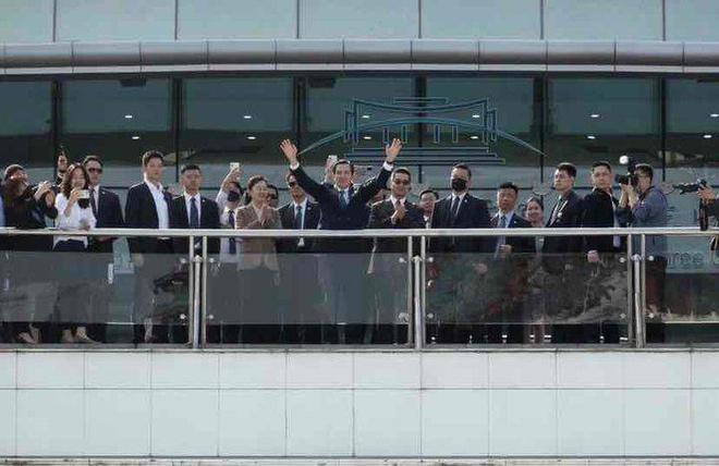 这份“重庆火锅”般火热热的欢迎,马英九初抵重庆时,便有所感受.jpg 这份“重庆火锅”般火热热的欢迎,马英九初抵重庆时,便有所感受.jpg