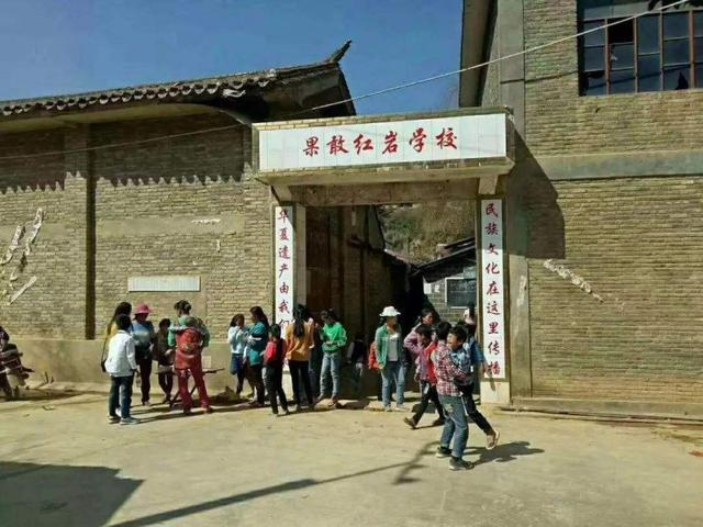 果敢改为采用与缅甸一致的“KK”字头车牌 果敢改为采用与缅甸一致的“KK”字头车牌